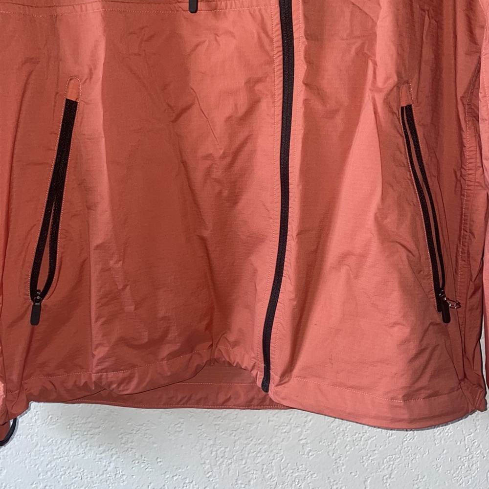 Lululemon Running Jacket - Picture 4 of 7